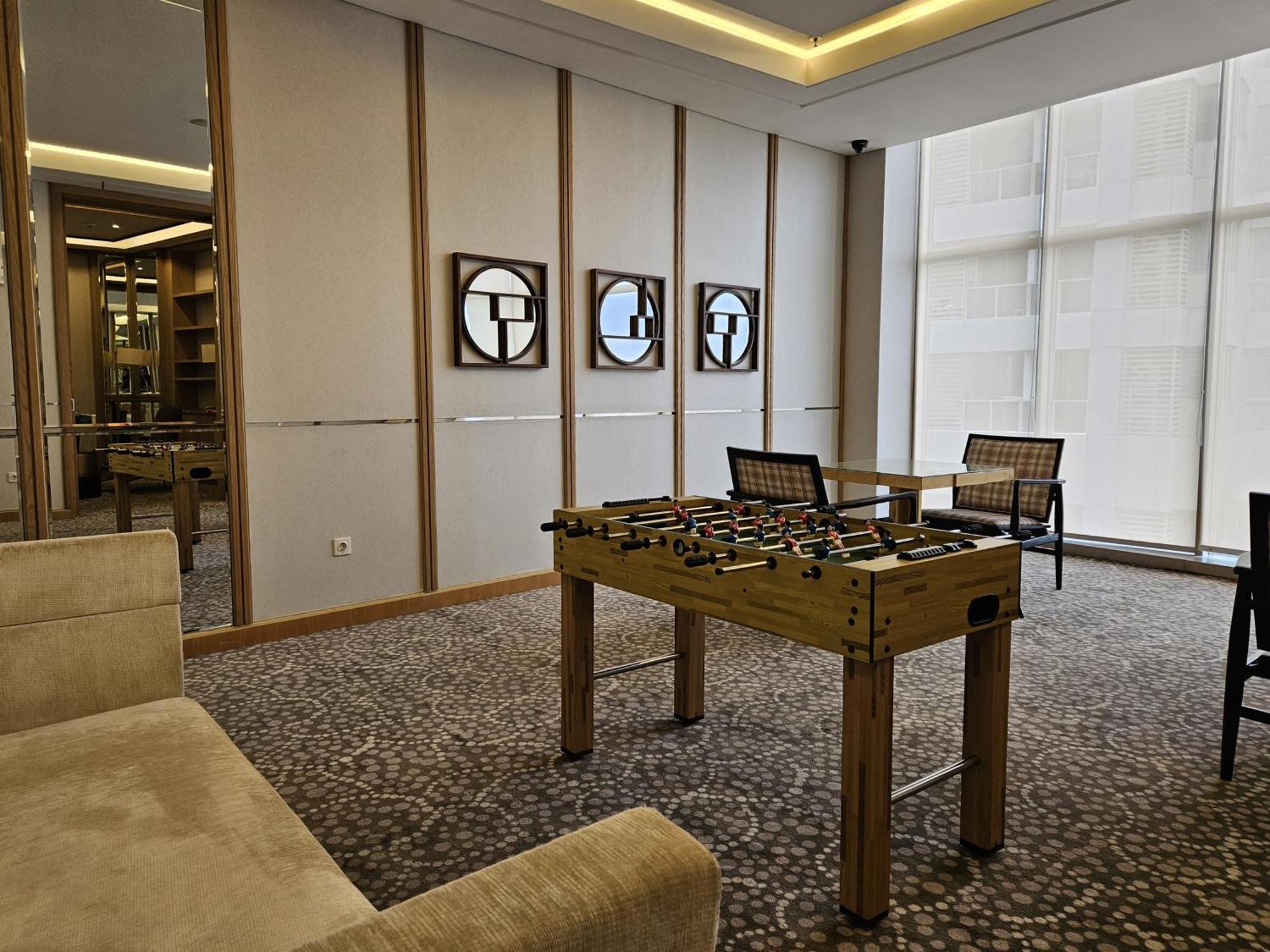 3Br Flat In Taman Anggrek Residence Jakarta Exterior foto